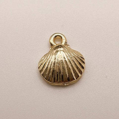 Dainty Shell Charm