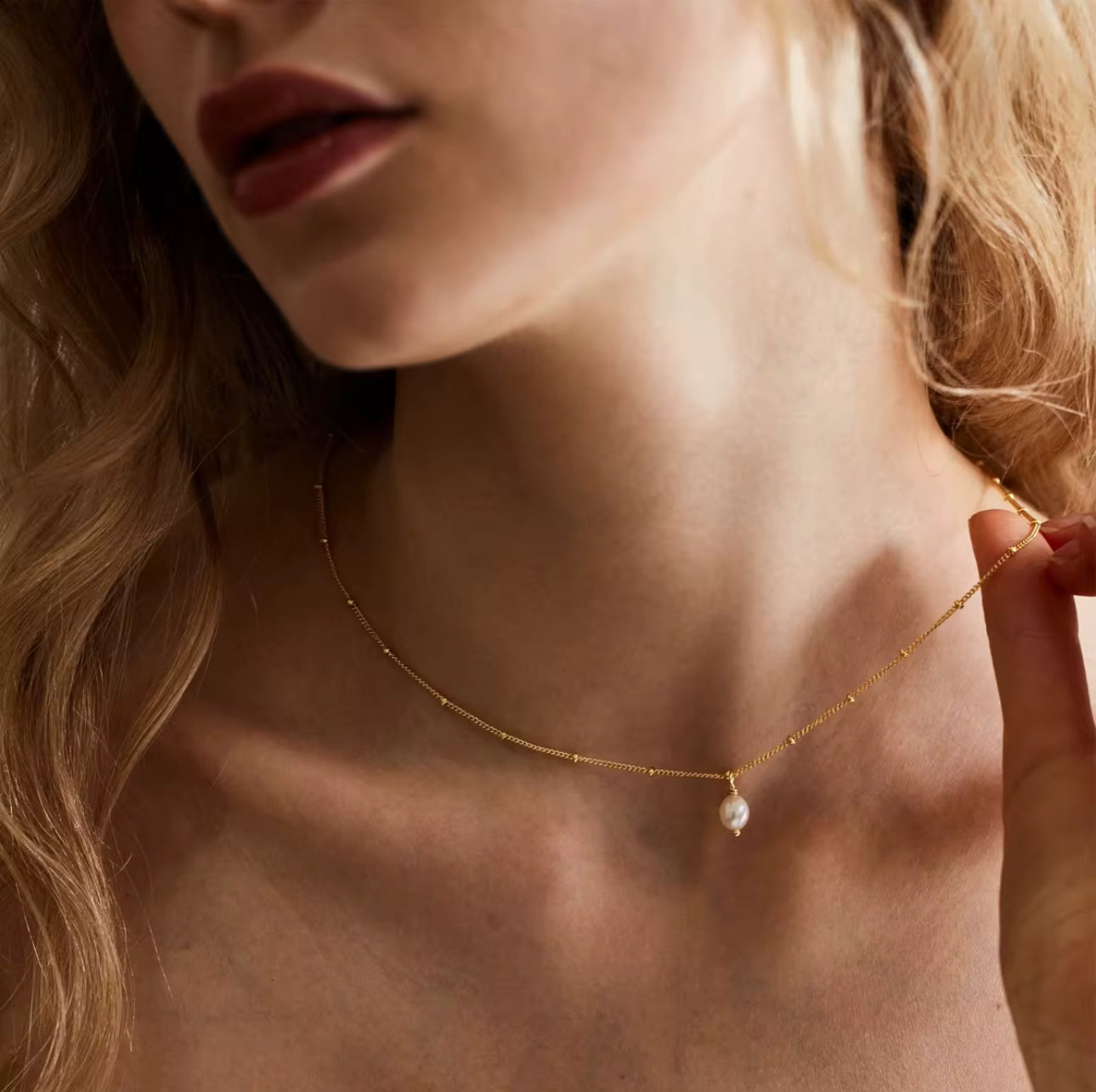 Dainty Freshwater Pearl Necklace