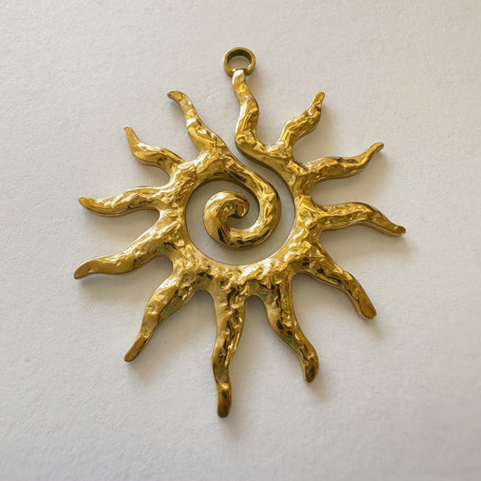 Large Sun Ray Charm